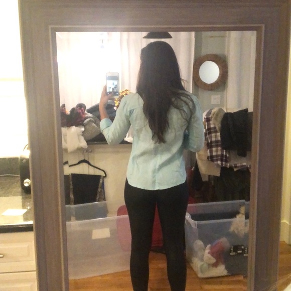 Linen button up - Picture 3 of 4